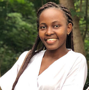 Meet your Posher, Isdora